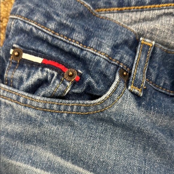 Tommy Jean Flared Size 1 - Picture 5 of 6